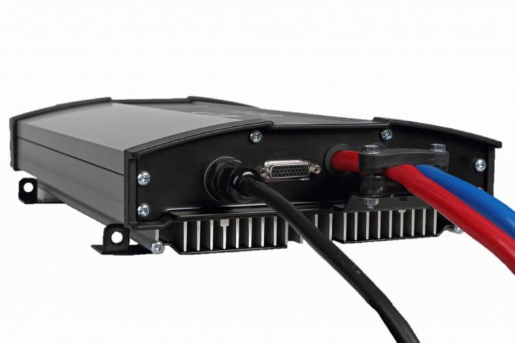 Robust charger 3000W / 48V CAN-Bus control